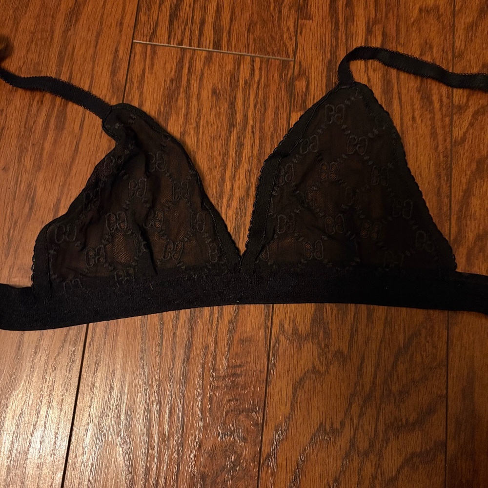 Women’s bra sz large
